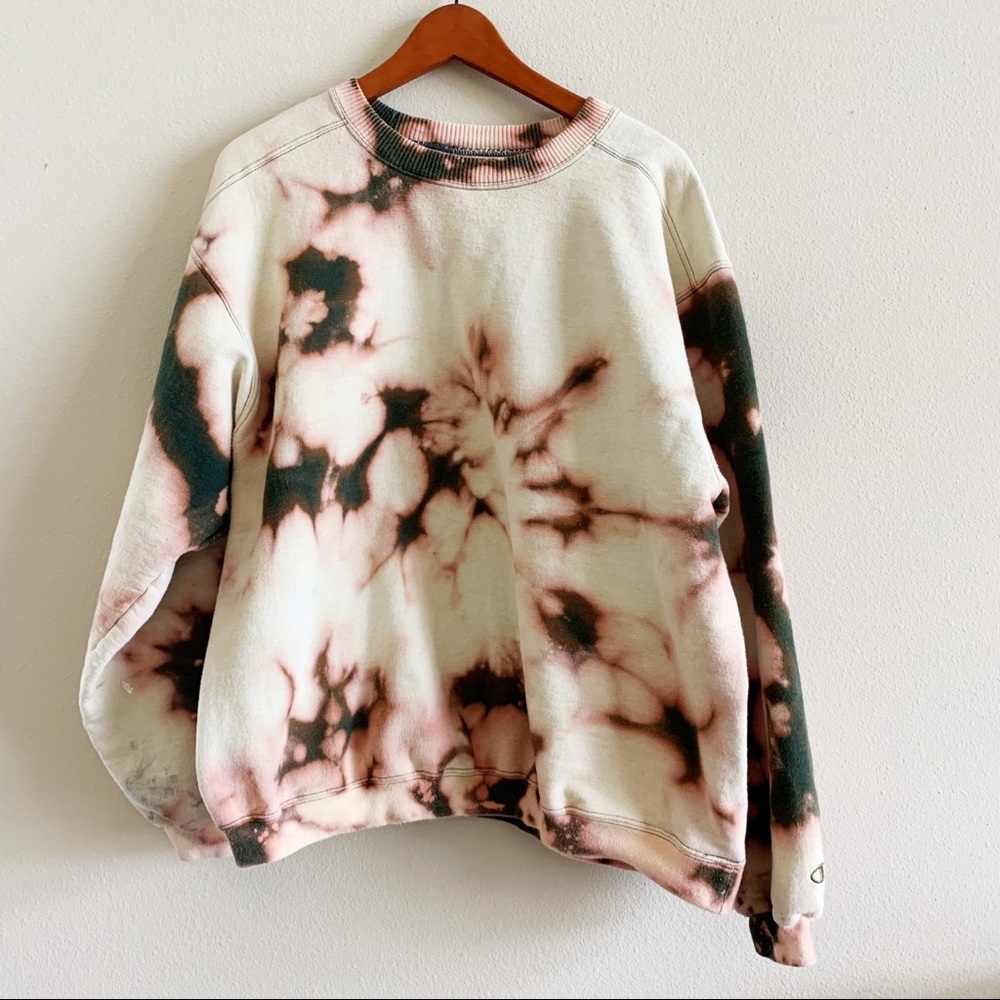 Champion bleach tie dyed sweater